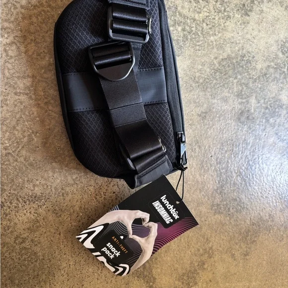 Snack Pack l Insomniac x Lunchbox - Picture 7 of 13